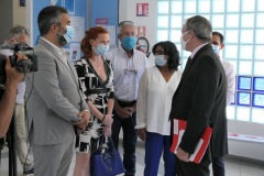 Le préfet salue le protocole sanitaire mis en place dans les piscines de Saint-Paul