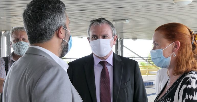 Le préfet salue le protocole sanitaire mis en place dans les piscines de Saint-Paul